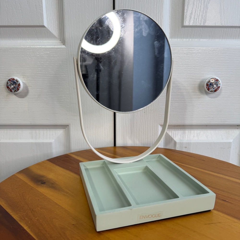 Envogue make up flip mirror storage tray